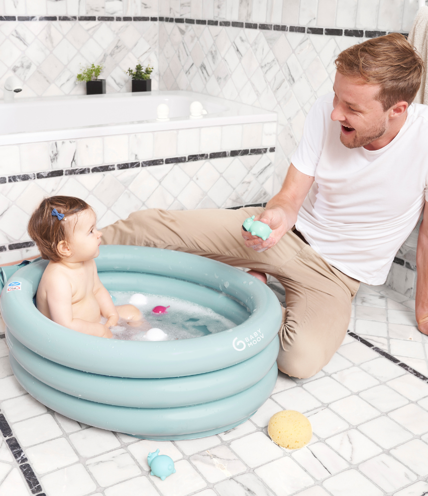 Aufblasbare Badewanne Aqua Dots indoor